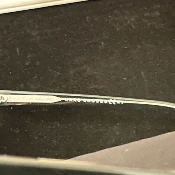 Marc by Marc Jacobs Black with gray lenses NWOT - Picture 5 of 9